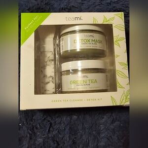 Teami Green Tea Cleanse & Detox Kit
